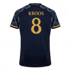 Real Madrid Toni Kroos #8 Borta Kläder 2023-24 Kortärmad